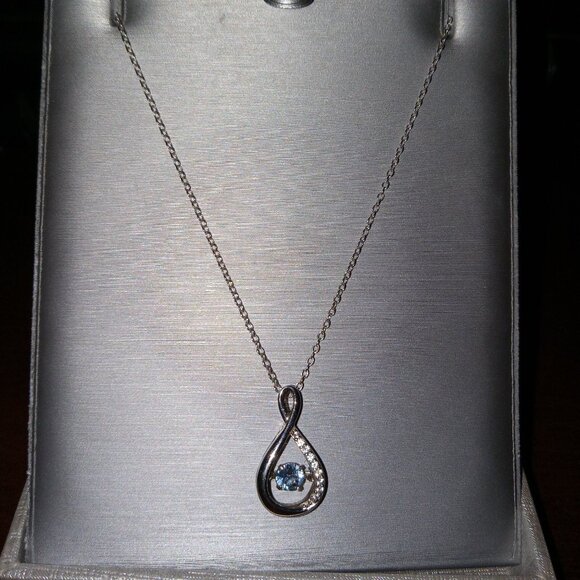 Zales Unstoppable Love Necklace-Sterling Silver-Barely Used - Picture 1 of 3